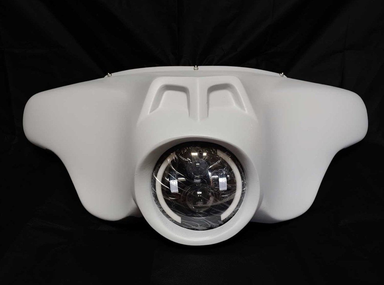 Metric Motorcycle Front Fairing - "The Bullnose Batwing Fairing" easy install Universal Mount